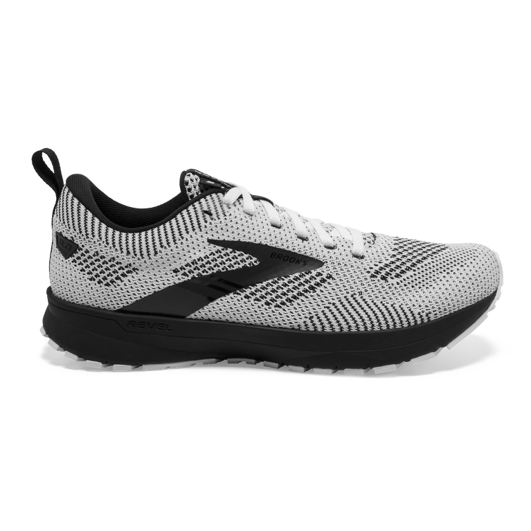 Women's Brooks Revel 5, White/Black, 6 B Medium
