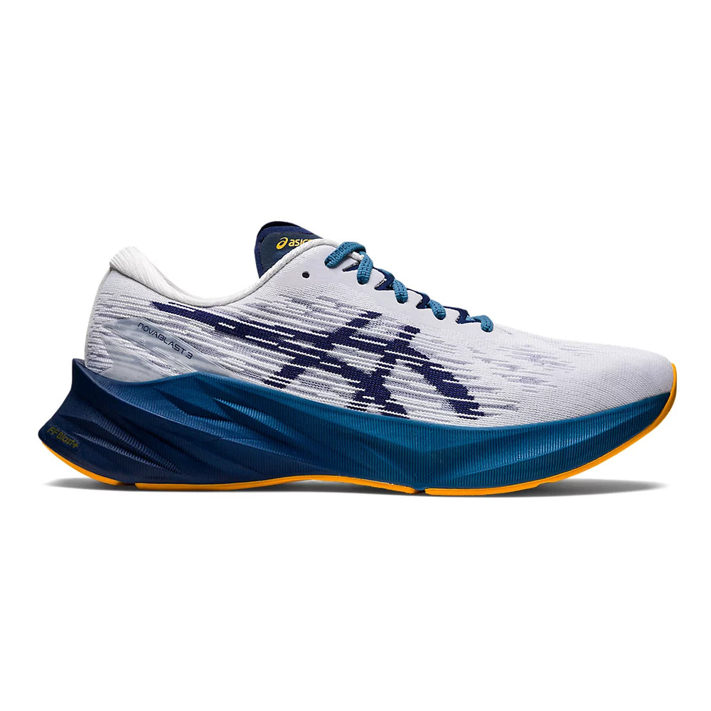 Men's Asics Novablast 3, White/Deep Ocean, 11.5 D Medium