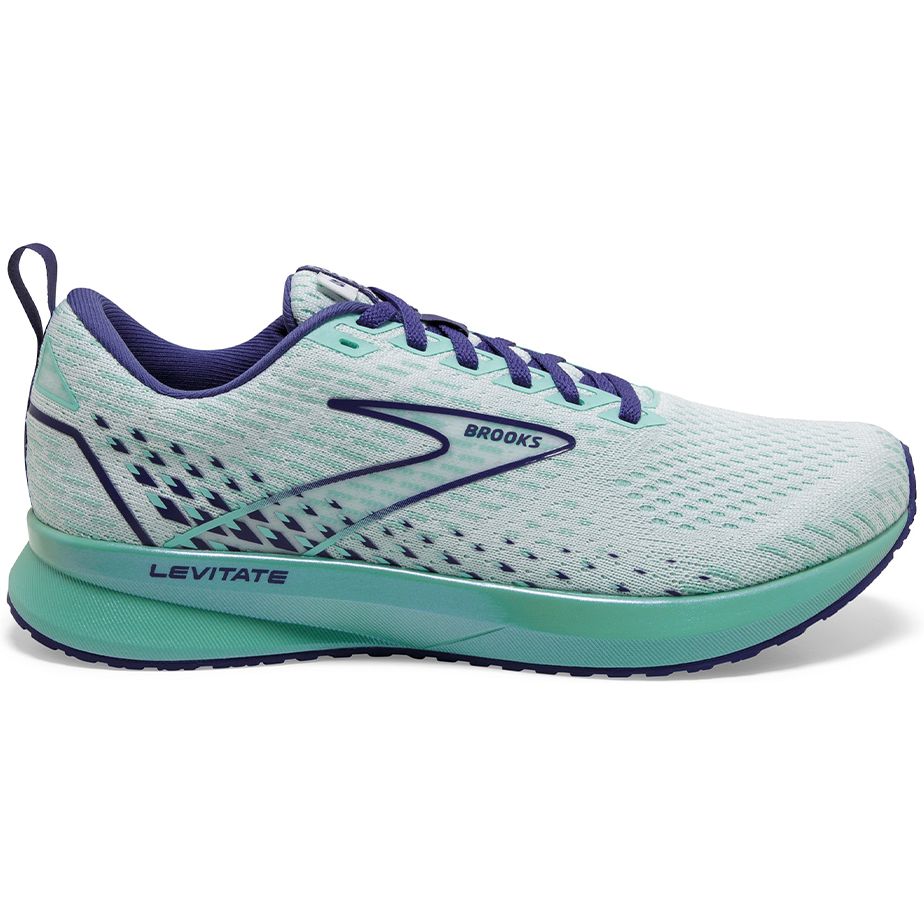 Women's Brooks Levitate 5, White/Navy Blue/Yucca, 7 B Medium