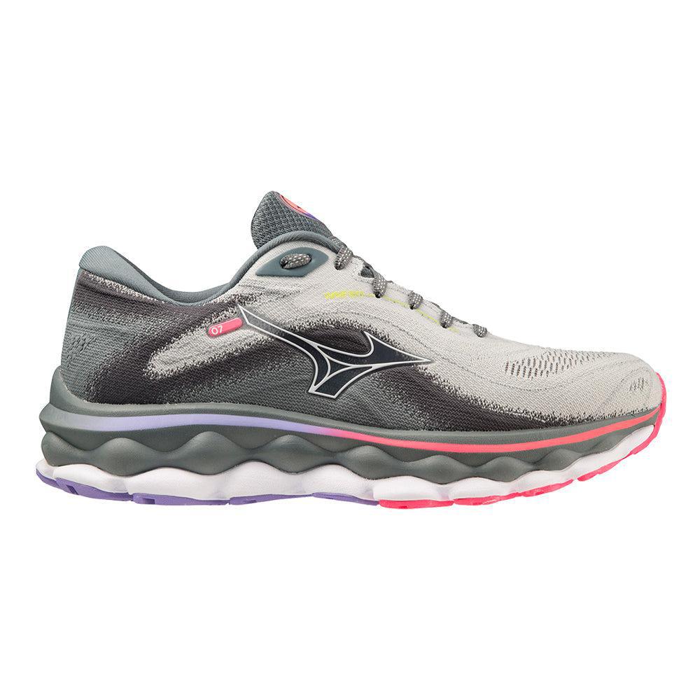 Women's Mizuno Wave Sky 7, Pearl Blue-White, 8.5 D Wide