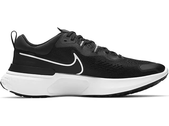 Women's Nike React Miler 2, Black/White/Smoke Grey, 9.5 B Medium